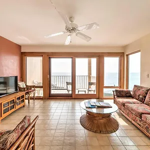 Oceanfront Townhome With Pool And Views! Holiday home